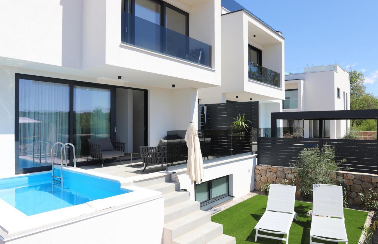 Apartments Terra Sun With Private Pool Or Jacuzzi Nijvice Zewnętrze zdjęcie